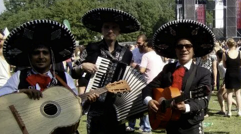 Verassing met Mariachis